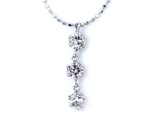 K18WG台　0.5ct　ダイヤ3ストーンペンダント シルバーカットボールチェーン